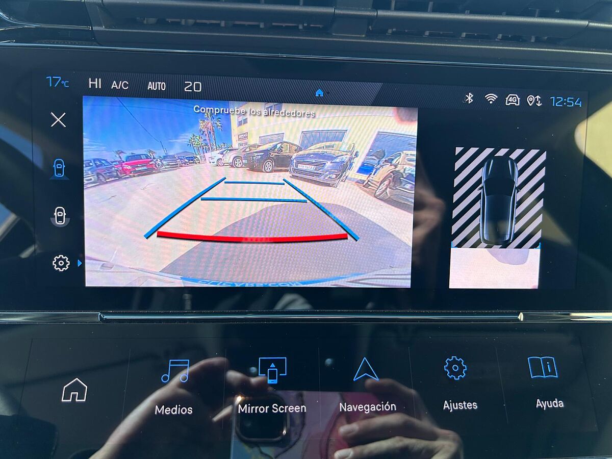 PEUGEOT 308 ALLURE 1.2 E-THP AUTO SPANISH LHD IN SPAIN 16000 MILES SUPERB 2023